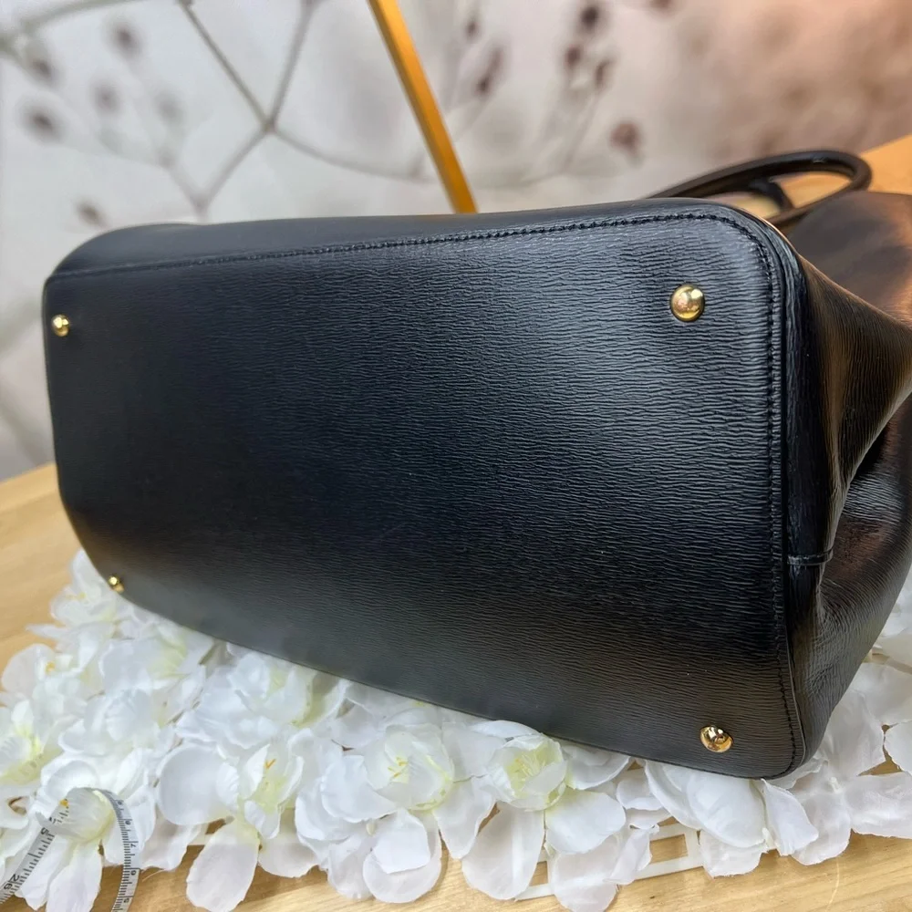 Lauren Ralph Lauren Black Saffiano Leather Tote Bag - Picture 5 of 14